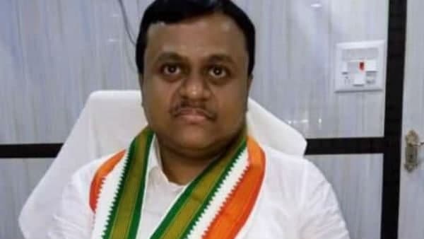 তৃণমূলের সঙ্গে দূরত্ব তৈরি