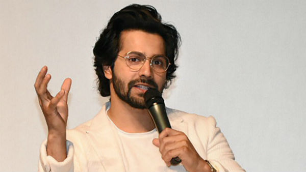 প্রেমের প্রস্তাব বহুবার খারিজ করেছে নাতাশা, তাও আশা ছাড়িনি, অকপট বরুণ ধাওয়ান প্রেমের প্রস্তাব বহুবার খারিজ করেছে নাতাশা, তাও আশা ছাড়িনি, অকপট বরুণ ধাওয়ান