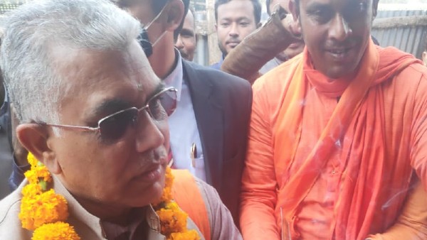 বিএসএফ ক্যাম্পে দিলীপ ঘোষ