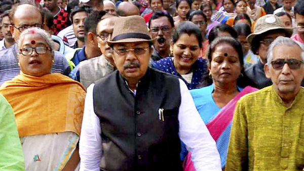 তৃণমূলের ব্যাটন অরূপ রায়ের হাতেই