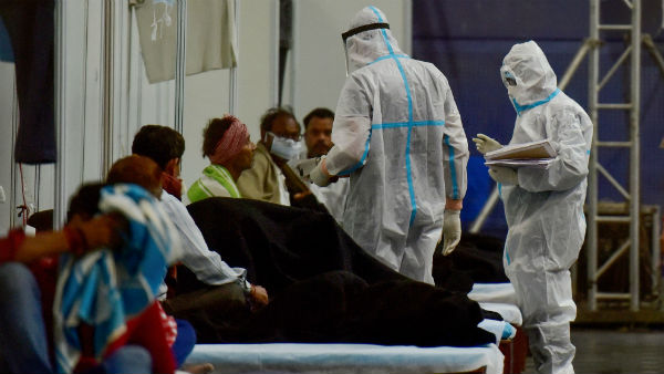 দায়িত্ব নিতে ব্যর্থ ট্রাম্প দোষারোপ করেন রাজ্যগুলিকে