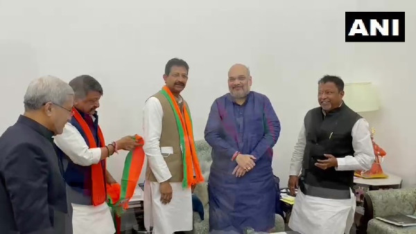 সুন্দর দেখতে ছাড়া কোনও গ্রহনযোগ্যতা নেই বললেন সৌগত সুন্দর দেখতে ছাড়া কোনও গ্রহনযোগ্যতা নেই বললেন সৌগত
