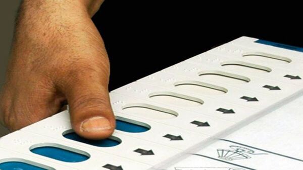 এখনও সাধারণ নির্বাচন হলে কত আসন এনডিএ-র