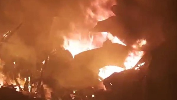 বাগবাজারের ২৪ ঘণ্টার মধ্যে বিধ্বংসী অগ্নিকাণ্ড নিউটাউনে বাগবাজারের ২৪ ঘণ্টার মধ্যে বিধ্বংসী অগ্নিকাণ্ড নিউটাউনে