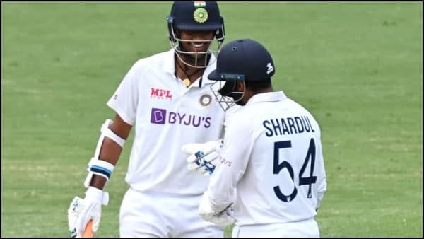 শার্দুল-সুন্দরের লড়াইকে কুর্ণিশ জানালেন বিরাট