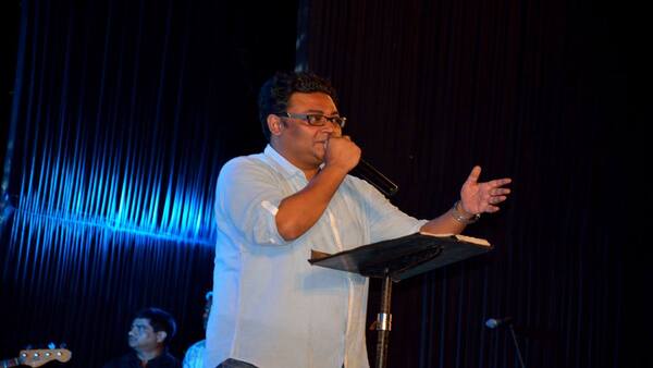 অভিযোগে বিরুদ্ধে সোচ্চার শিল্পীরা