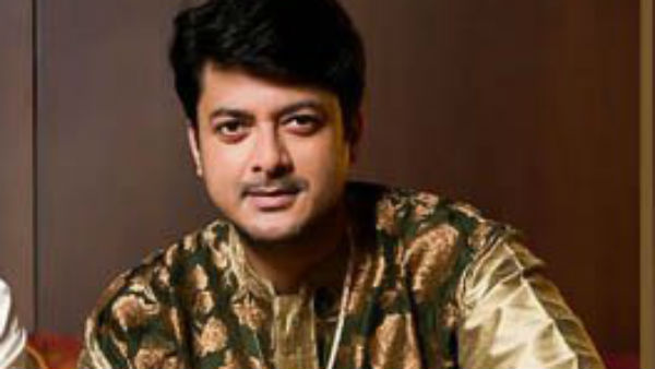 আমন্ত্রণ পেয়েও দুই টলিউড তারকা অনুপস্থিত!