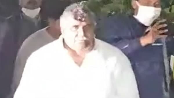 বাধা যখন নিজের এলাকাতেই