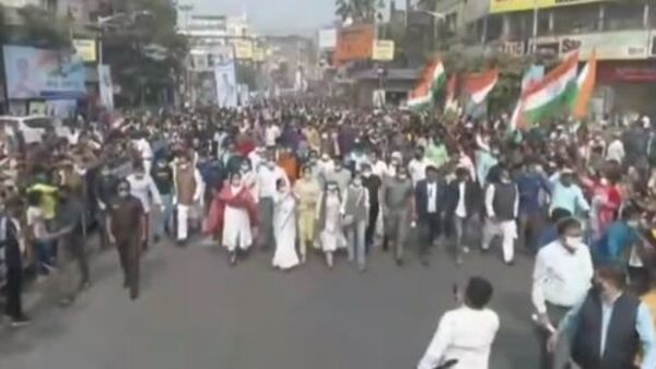 বাঙালির আবেগ নেতাজি