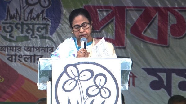 লোভী ও ভোগীদের দলে শুভেন্দু