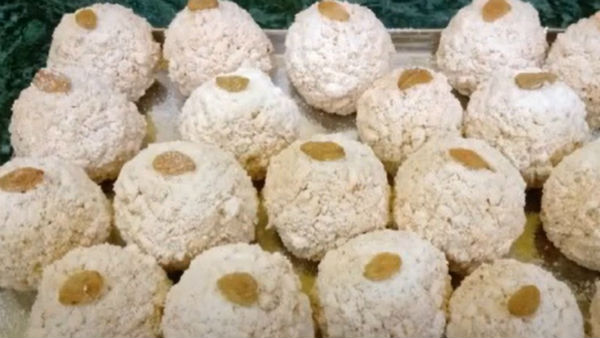 ইতালি-কানাডার মাটিতেও বাংলার স্বাদ! প্রথমবার বিদেশ পাড়ি দিল জয়নগরের মোয়া ইতালি-কানাডার মাটিতেও বাংলার স্বাদ! প্রথমবার বিদেশ পাড়ি দিল জয়নগরের মোয়া