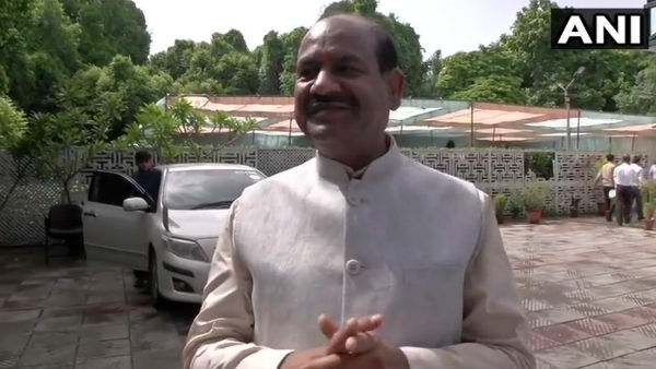 মৃতদের পরিবারগুলির প্রতি সমবেদনা প্রকাশ লোকসভার স্পিকারের