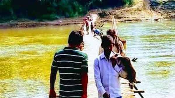 সমস্যায় গ্রামবাসীরা