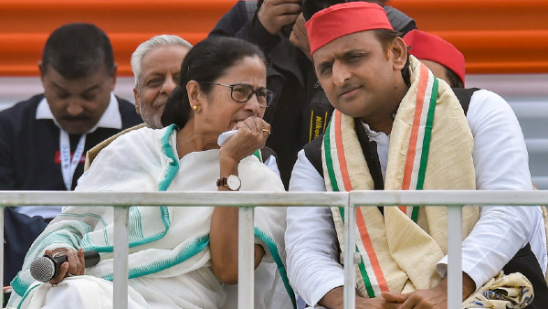 বিগত বাম সরকারে থাকা মন্ত্রী নামছেন মমতার প্রচারে!