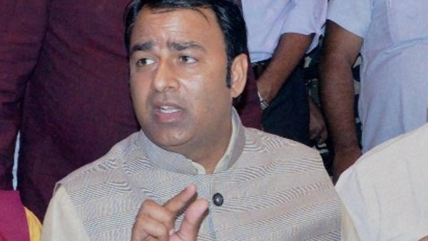 ভারতীয় বিজ্ঞানীদের প্রতি যে মুসলিমদের আস্থা নেই, তাঁরা পাকিস্তান যেতে পারেন: সঙ্গীত সোম ভারতীয় বিজ্ঞানীদের প্রতি যে মুসলিমদের আস্থা নেই, তাঁরা পাকিস্তান যেতে পারেন: সঙ্গীত সোম