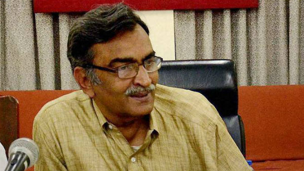 তফাত আছে আব্বাস আর আসাদউদ্দিনের