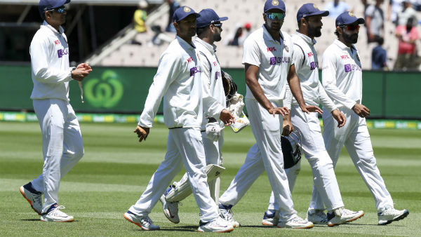 এখনকার দলে, তাঁর সময়ের অস্ট্রেলিয়ার কোনও ছাপ নেই