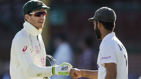 নিজের দেশে ফিরে যাও