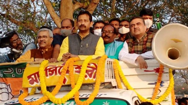 আগেই গুরুত্ব শুভেন্দু, রাজীবকে