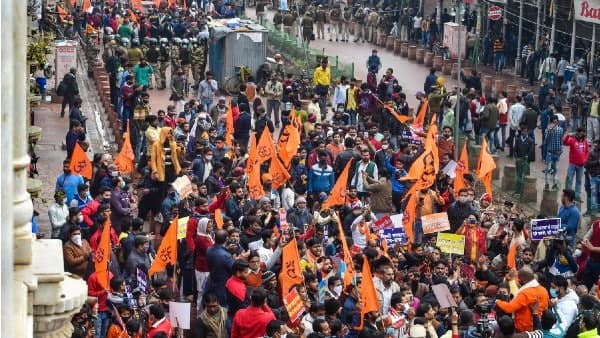 সভায় সুনীল মণ্ডলের ব্যাখ্যা