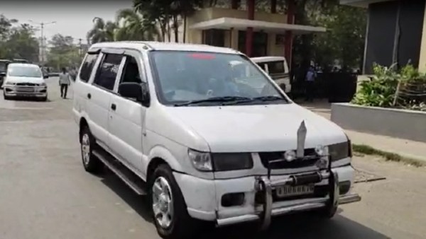 বোনও বলেছিলেন জানেন না