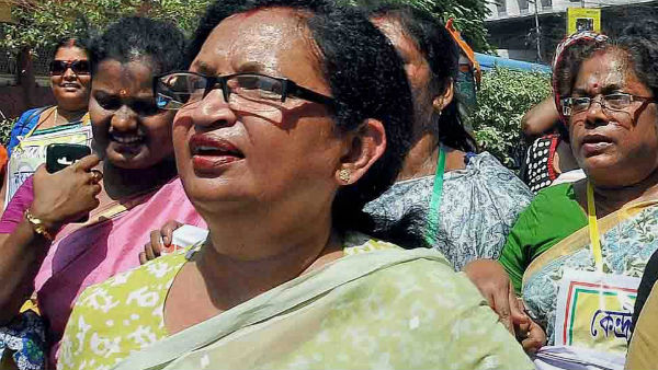 'মাঝে মাঝেই পেটুক জামাই আসছেন'