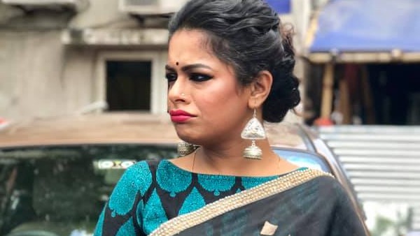 ফের সোশ্যাল মিডিয়ায় ট্রোলড ইমন চক্রবর্তী, কুরুচিকর মন্তব্যের তীব্র নিন্দা শিল্পীর ফের সোশ্যাল মিডিয়ায় ট্রোলড ইমন চক্রবর্তী, কুরুচিকর মন্তব্যের তীব্র নিন্দা শিল্পীর