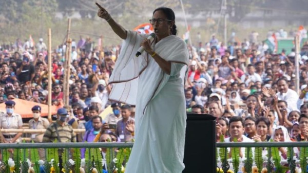 মমতা বন্দ্যোপাধ্যায় ও ২০২১ সাল