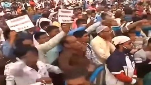 ধর্মতলায় অবস্থান বিক্ষোভ