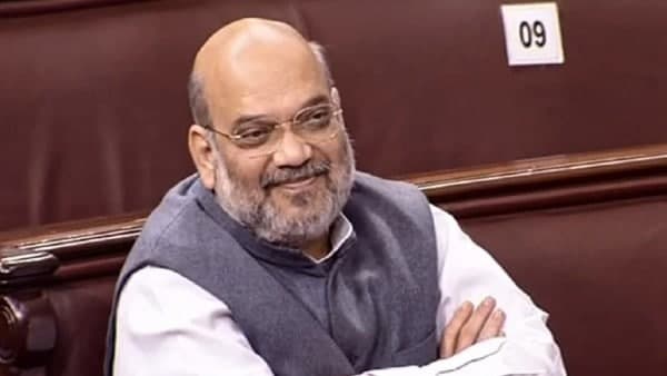 'অমিত শাহ গিয়ে রবীন্দ্রনাথ ঠাকুরের চেয়ারে গিয়ে বসে পড়ছেন'