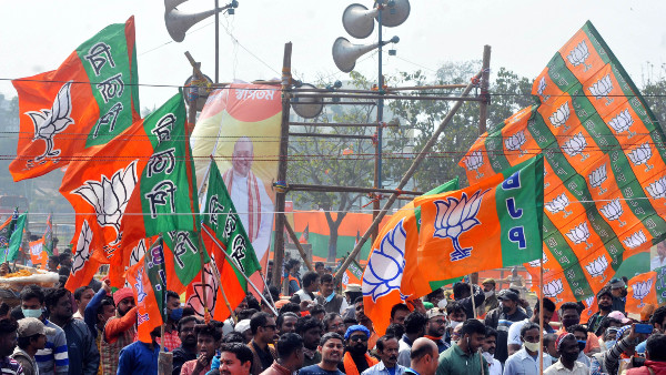 ৪৮ ঘণ্টা আগেও প্রশাসনের তরফে মেলার মাঠের অনুমতি মিলল না