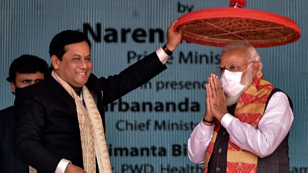 দুটি হাসপাতালের ভিত্তিপ্রস্তর স্থাপব করেন মোদী