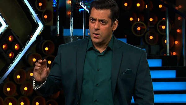 কে কে রয়েছেন ফাইনালে