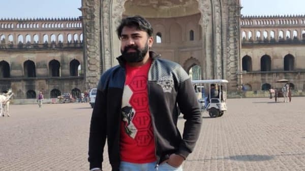 প্রয়াত সন্দীপ নাহারের স্ত্রী ও শাশুড়ির বিরুদ্ধে আত্মহত্যায় প্ররোচনার মামলা দায়ের প্রয়াত সন্দীপ নাহারের স্ত্রী ও শাশুড়ির বিরুদ্ধে আত্মহত্যায় প্ররোচনার মামলা দায়ের