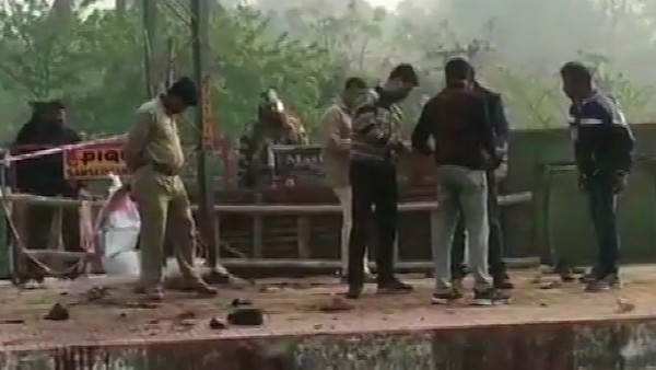 রেলের তরফে কোন দাবি?
