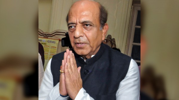বিজেপিতে দীনেশ