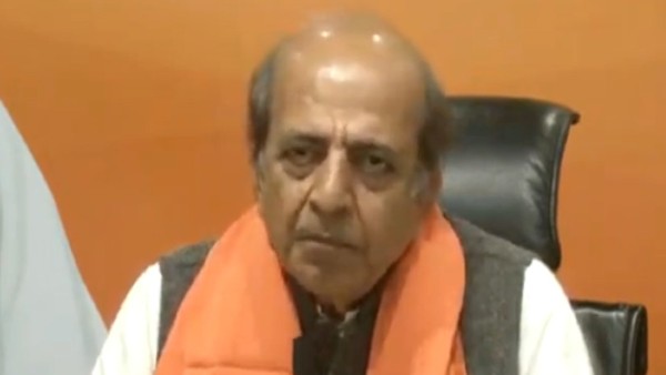 মোদীর ব্রিগেডে দীনেশ