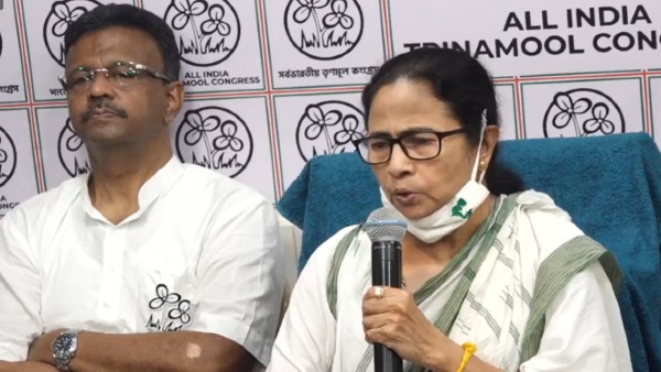 তারুণ্যের উপর জোর তৃণমূলের তালিকায়