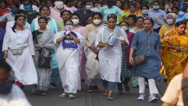 দেশের নাম হবে মোদীর নামে