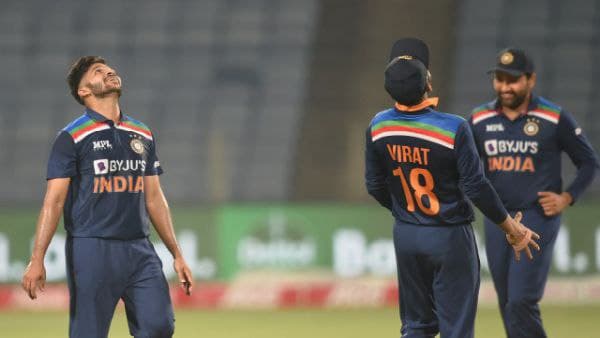 বি গ্রেডে পাঁচ