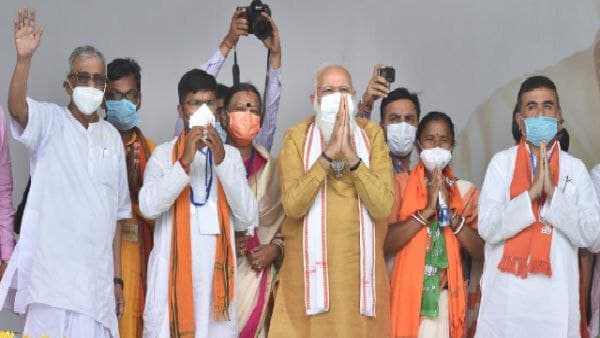 অভিযোগে শিশির অধিকারীর বিরুদ্ধে তদন্তের নির্দেশ অভিযোগে শিশির অধিকারীর বিরুদ্ধে তদন্তের নির্দেশ