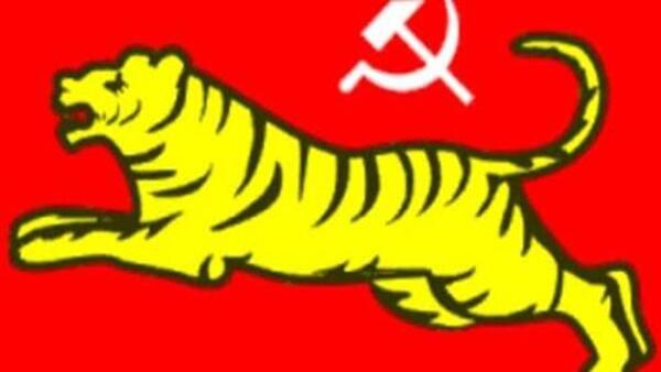 গিয়েছিলেন ফরওয়ার্ডব্লক দফতরে