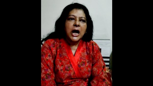 মুখ পু়ড়িয়েছেন শিখা