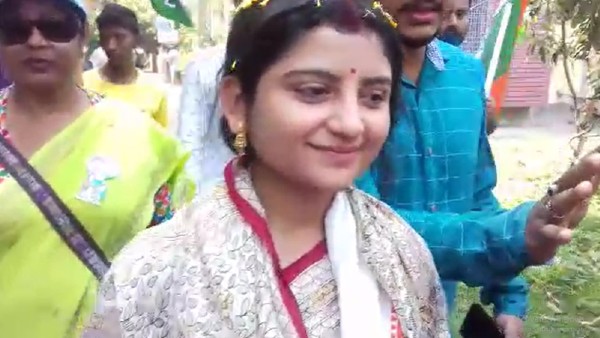 অদিতি মুন্সি-শমীক ভট্টাচার্য