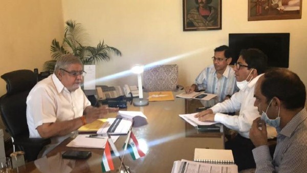 মন্ত্রিসভার শপথের দিনেই ‘হিংসা’ খোঁচা রাজ্যপালের