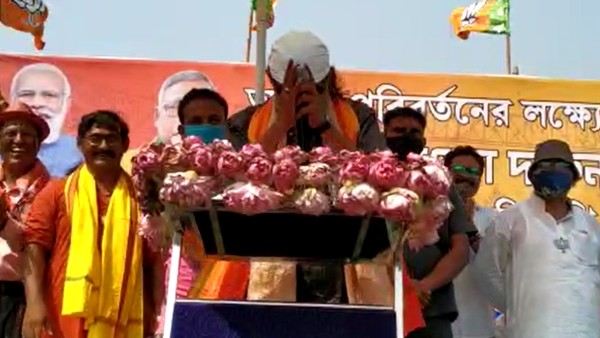 শীতলকুচির ঘটনায় উস্কানি