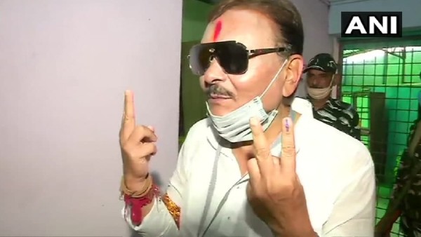 মদন মিত্রের পকেটে ভোট