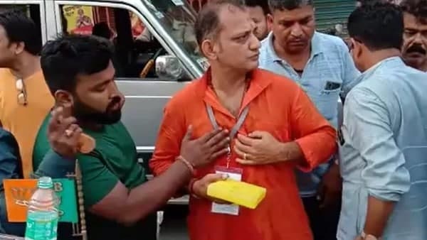 মদন মিত্রের বিরুদ্ধে উস্কানির অভিযোগ