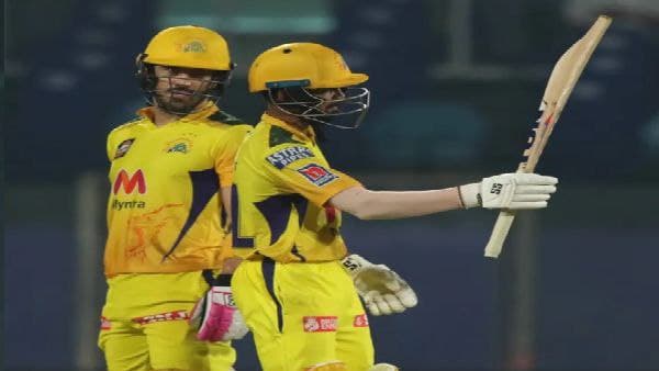 ধোনির চেন্নাই চিন্তায় তারকা ওপেনারকে নিয়ে ধোনির চেন্নাই চিন্তায় তারকা ওপেনারকে নিয়ে