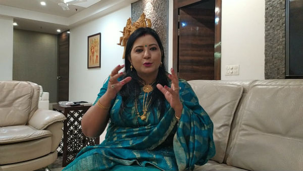 একুশে জুলাইয়ের মঞ্চে শোভন-বৈশাখীকে? সম্ভাবনায় জল